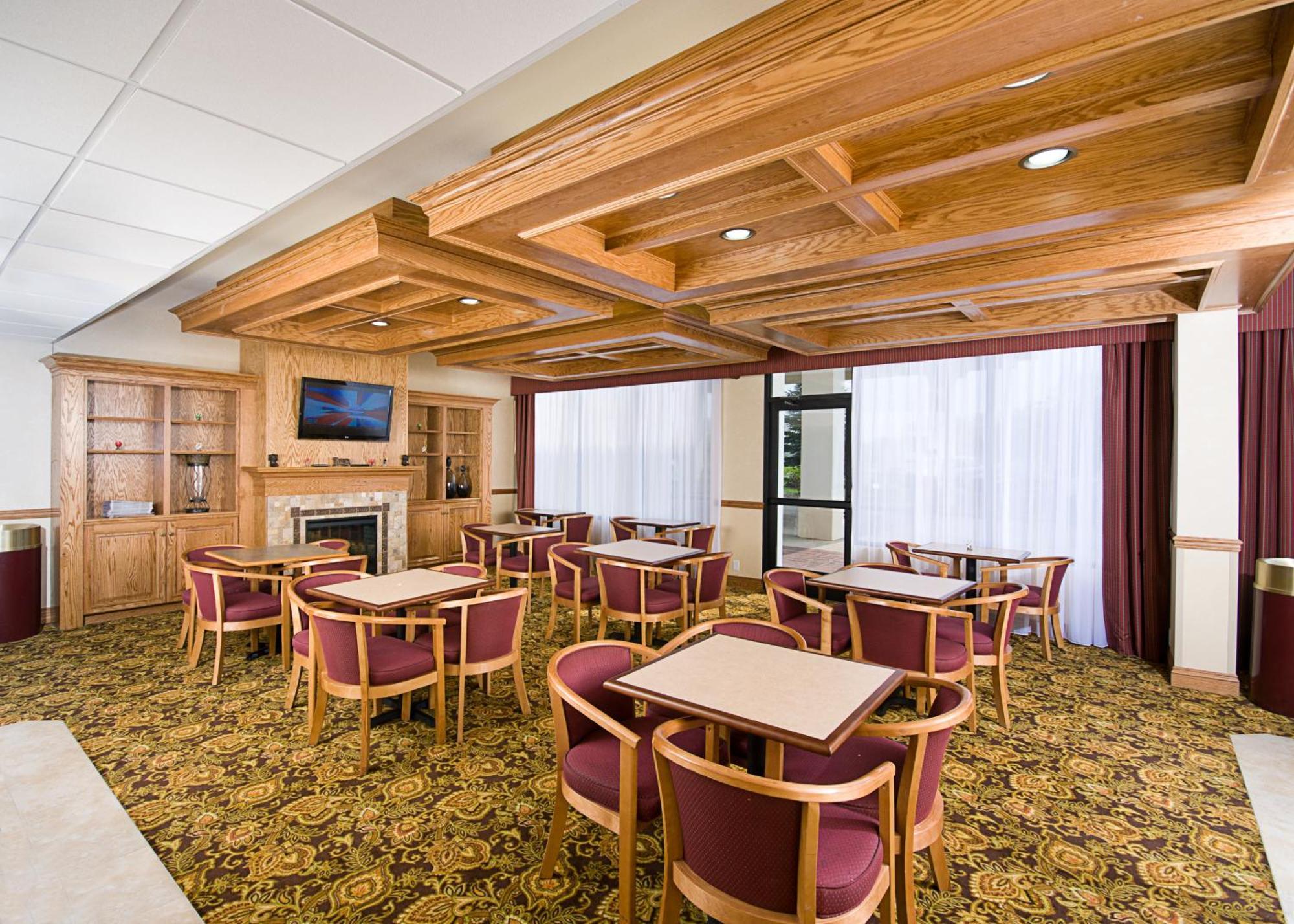 Quality Inn & Suites Saginaw Restaurant foto