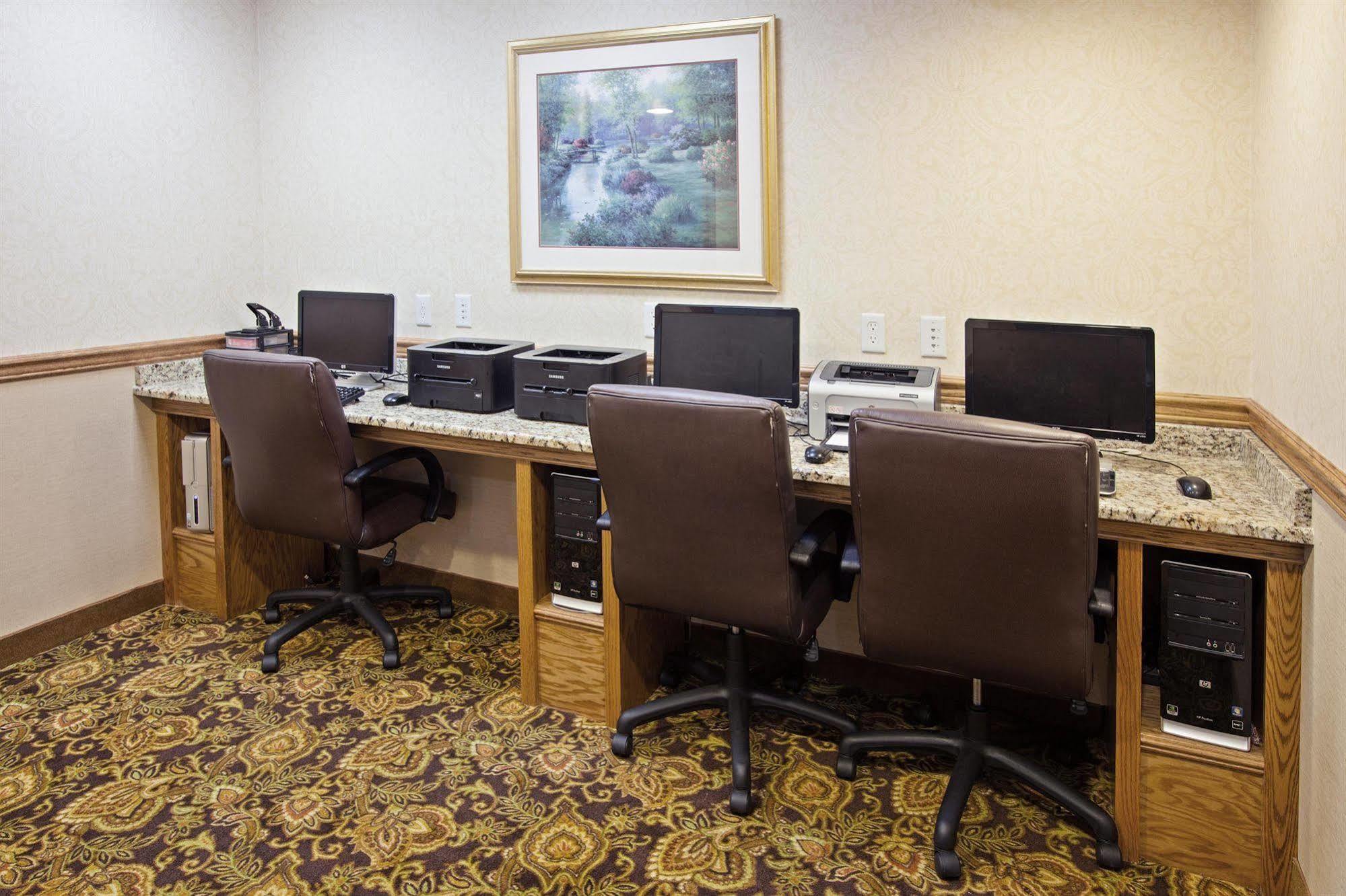 Quality Inn & Suites Saginaw Business foto